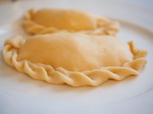 Przepisy na zdrowe dania na bazie kaszy quinoa: pełnowartościowe posiłki pełne protein i minerałów